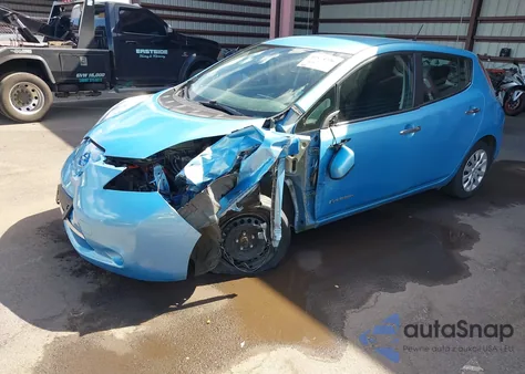 2015 Nissan Leaf S z USA, uszkodzony, nr VIN 1N4AZ0CP3FC318923
